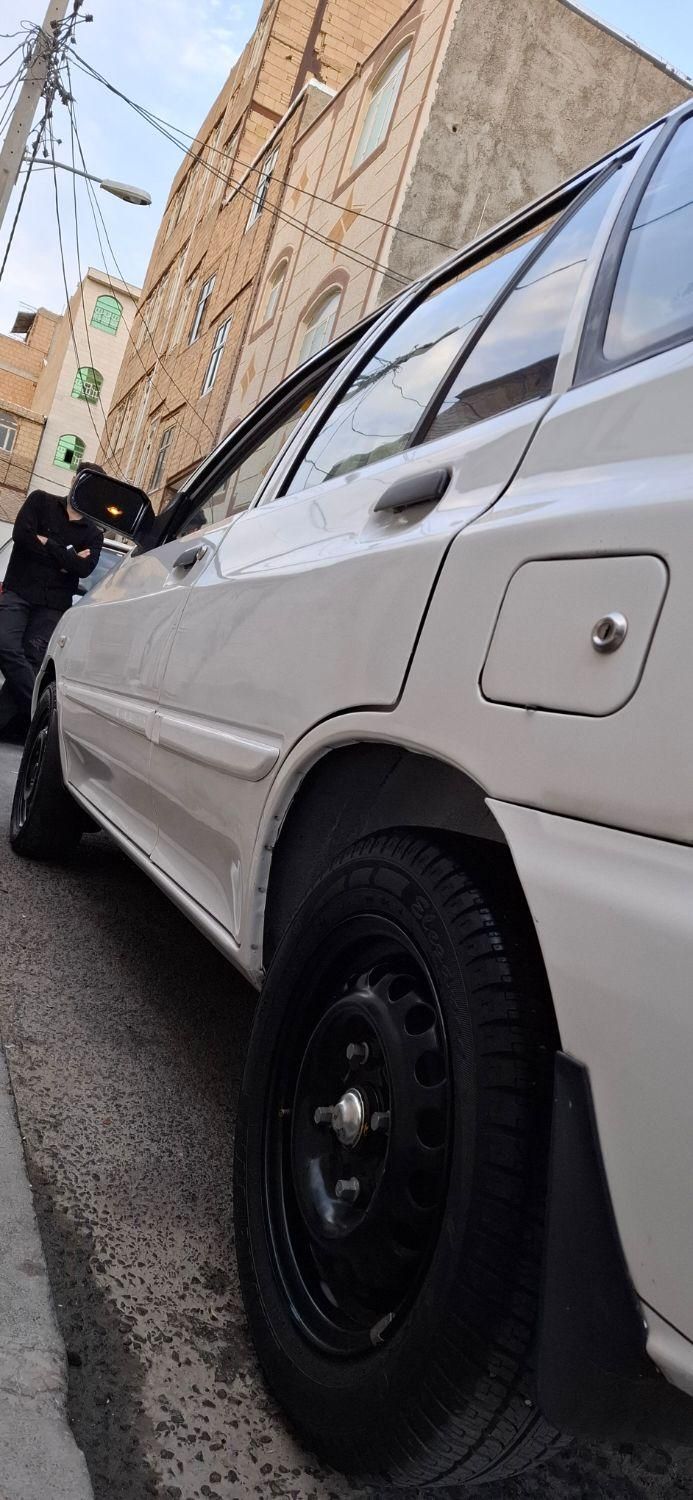 پراید 111 SE - 1396