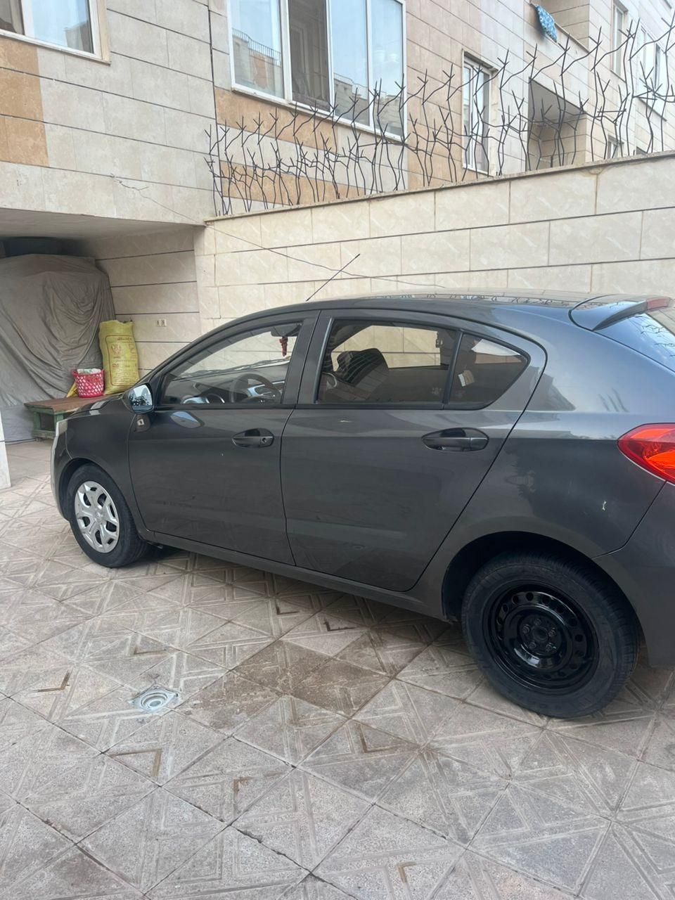 برلیانس H220 دنده‌ای - 1395