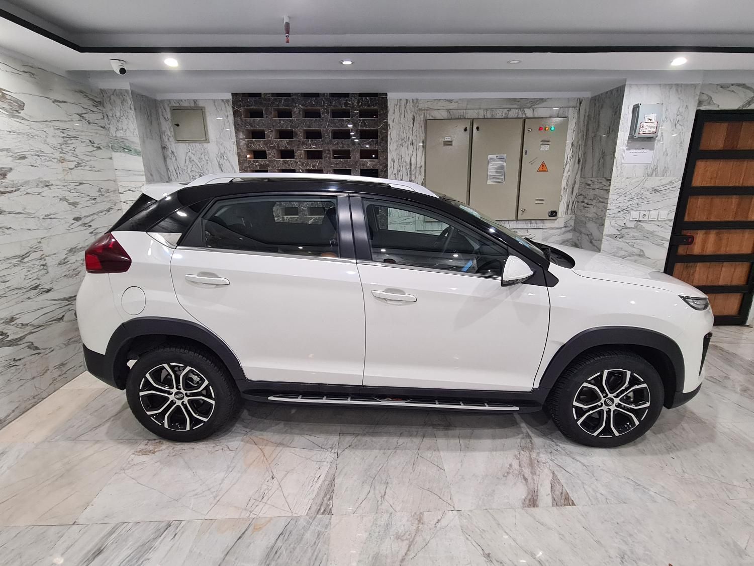 ام وی ام X22 پرو اتوماتیک IE - 1401