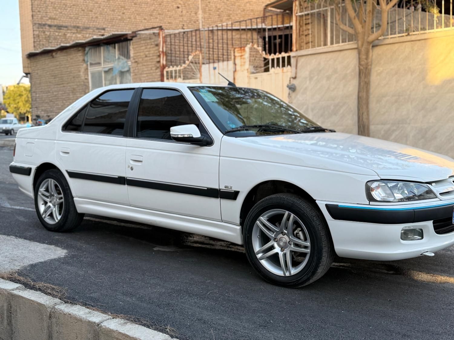 پژو پارس سال - 1401