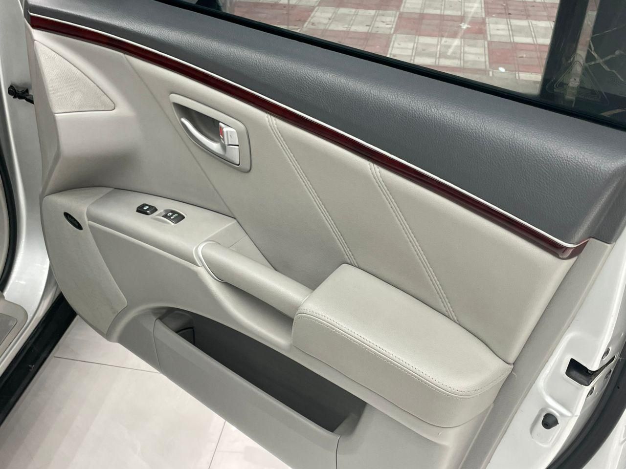 هیوندای آزرا (گرنجور) 3300cc - 2007