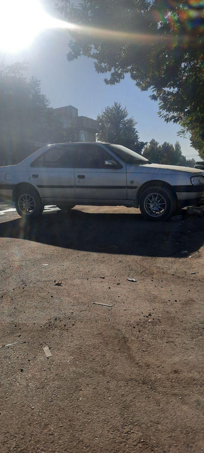 پژو 405 GLX - 1390