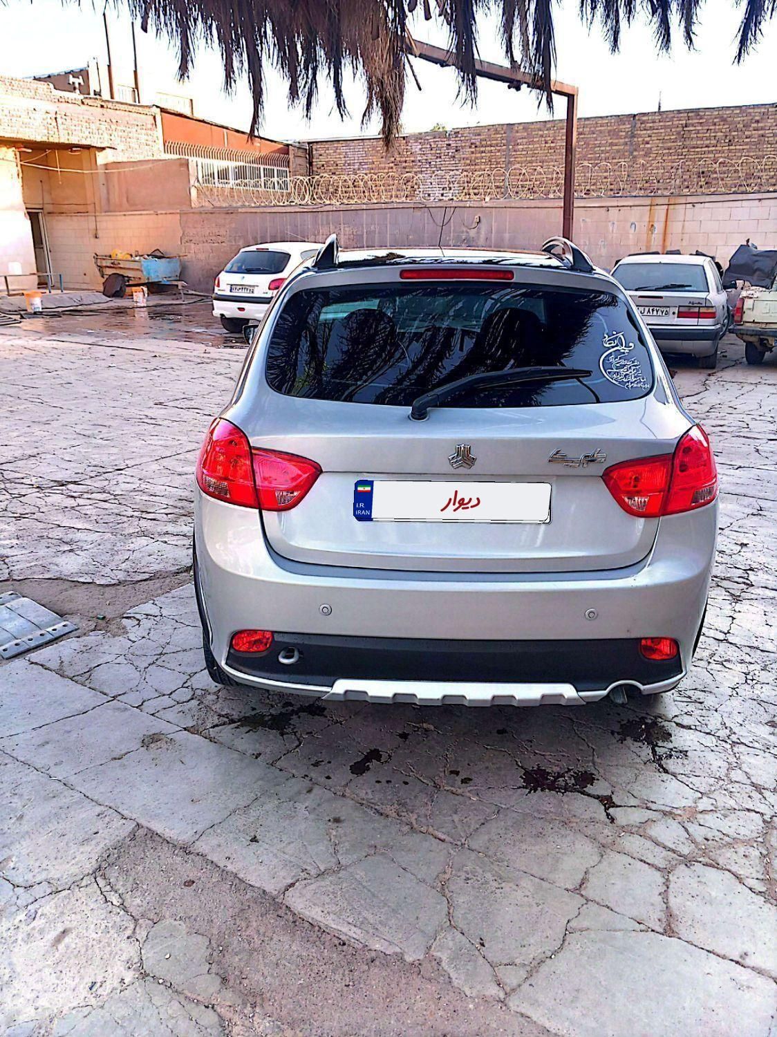 کوییک R دنده‌ای - 1401