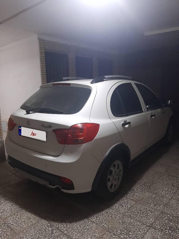 خودرو کوییک، معمولی آگهی ann_19595075