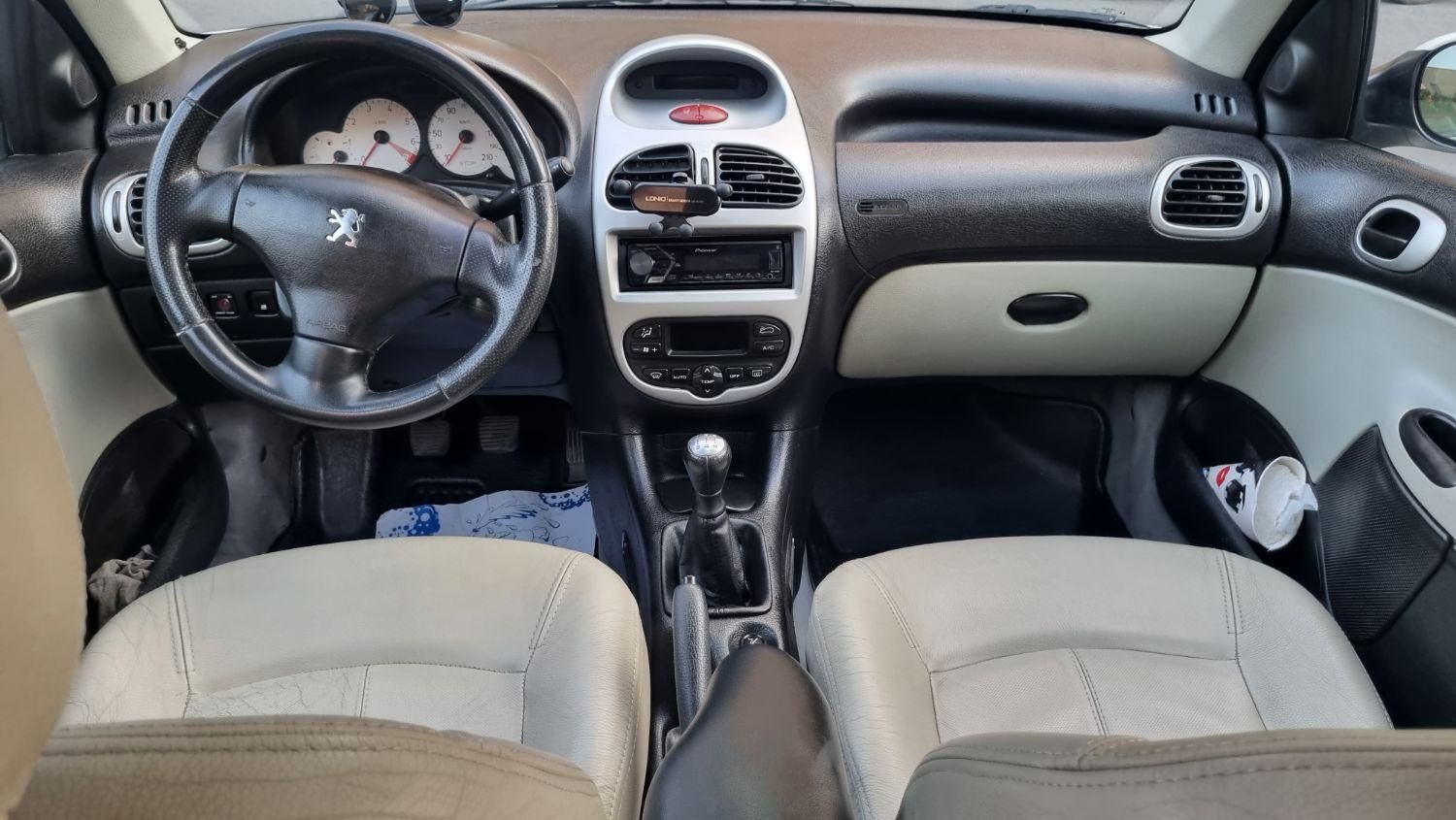 پژو ۲۰۶ صندوق دار v8 - 1389