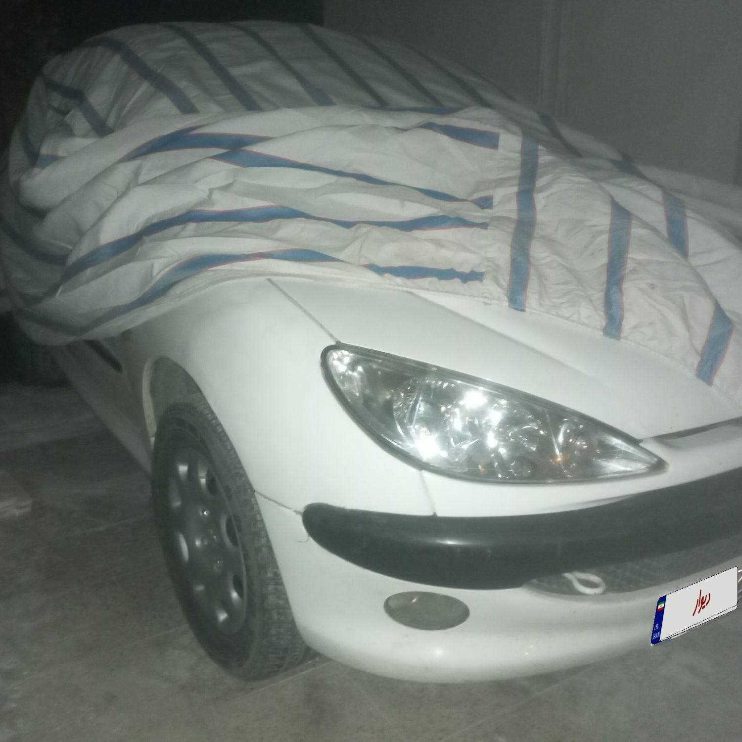پژو ۲۰۶ صندوق دار v8 - 1395
