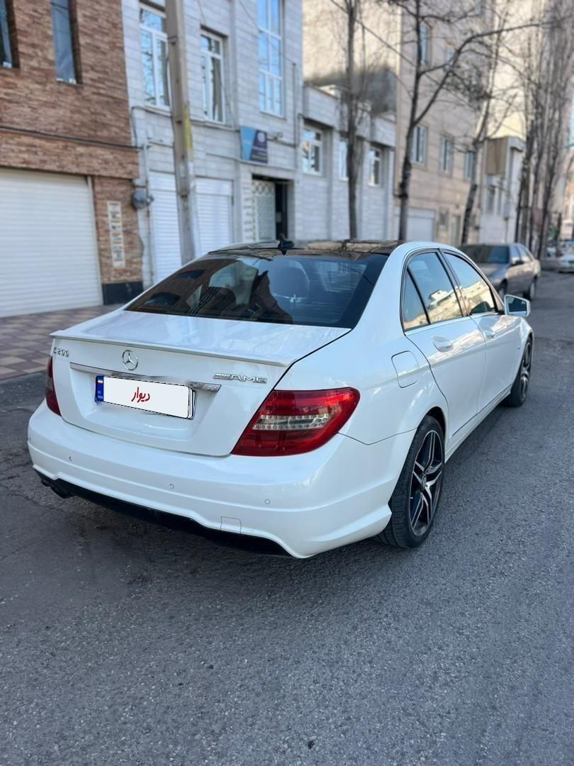 بنز C 200 - 2012