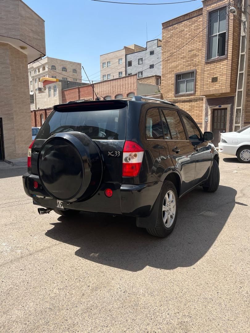 ام وی ام X33 دنده‌ای ساده - 1391