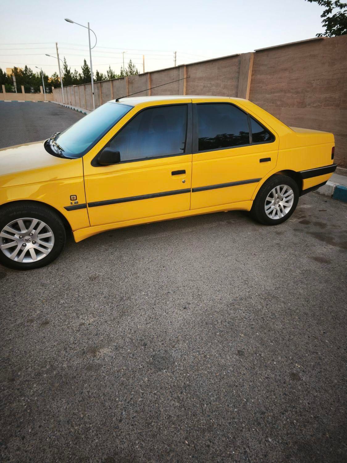 پژو 405 GLX - 1399