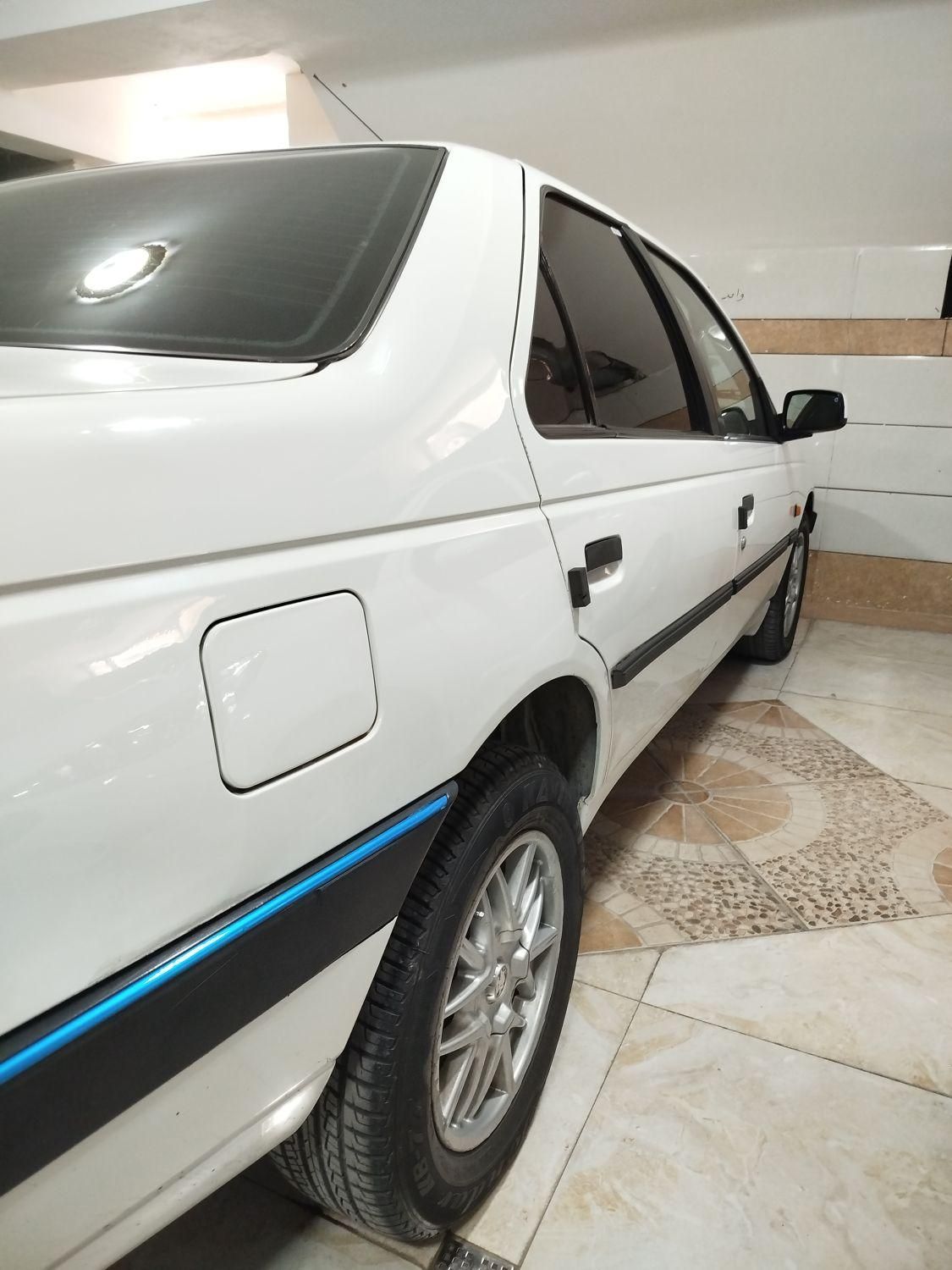 پژو 405 بنزینی GLX - TU5 - 1391