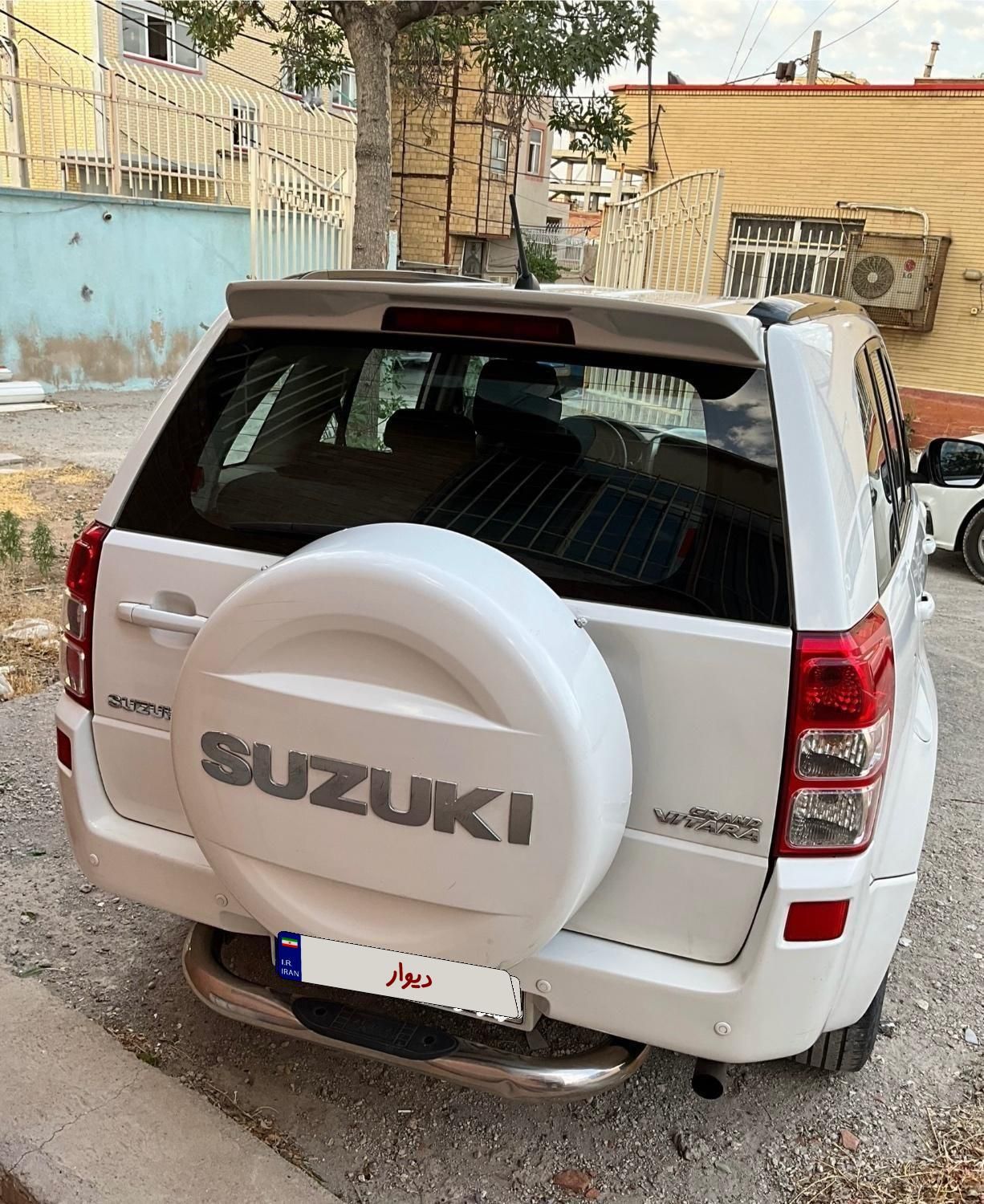 سوزوکی ویتارا ایران خودرو 2400 اتوماتیک - 1389