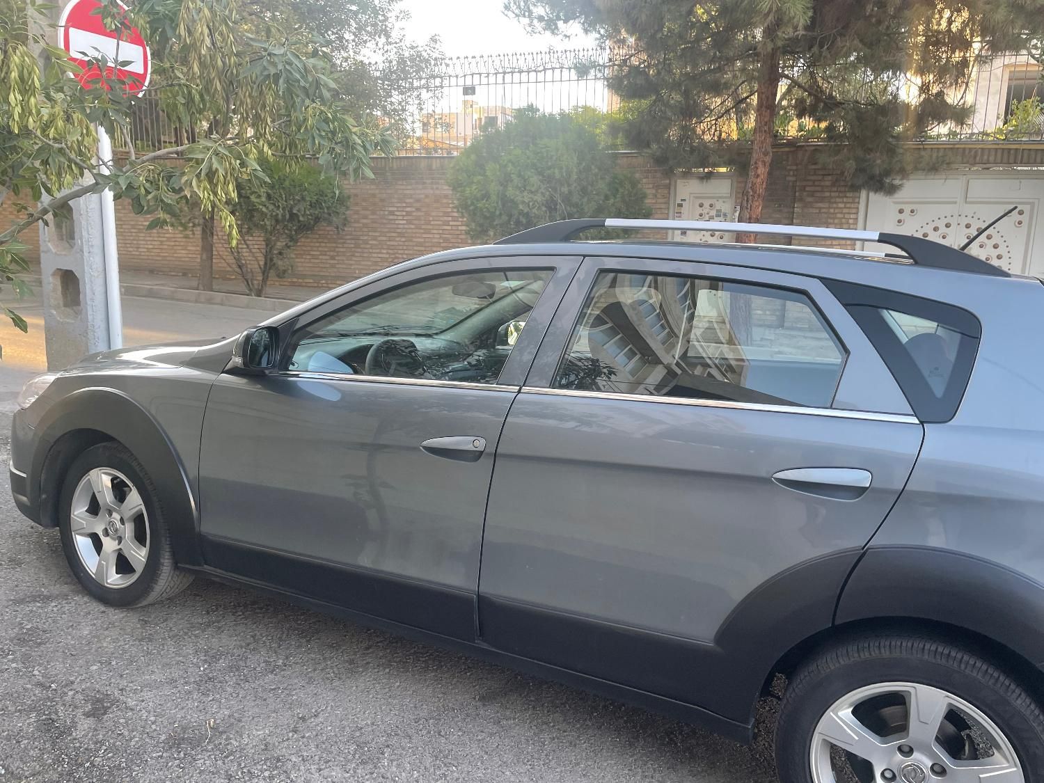 دانگ فنگ H30 کراس اتوماتیک - 1396
