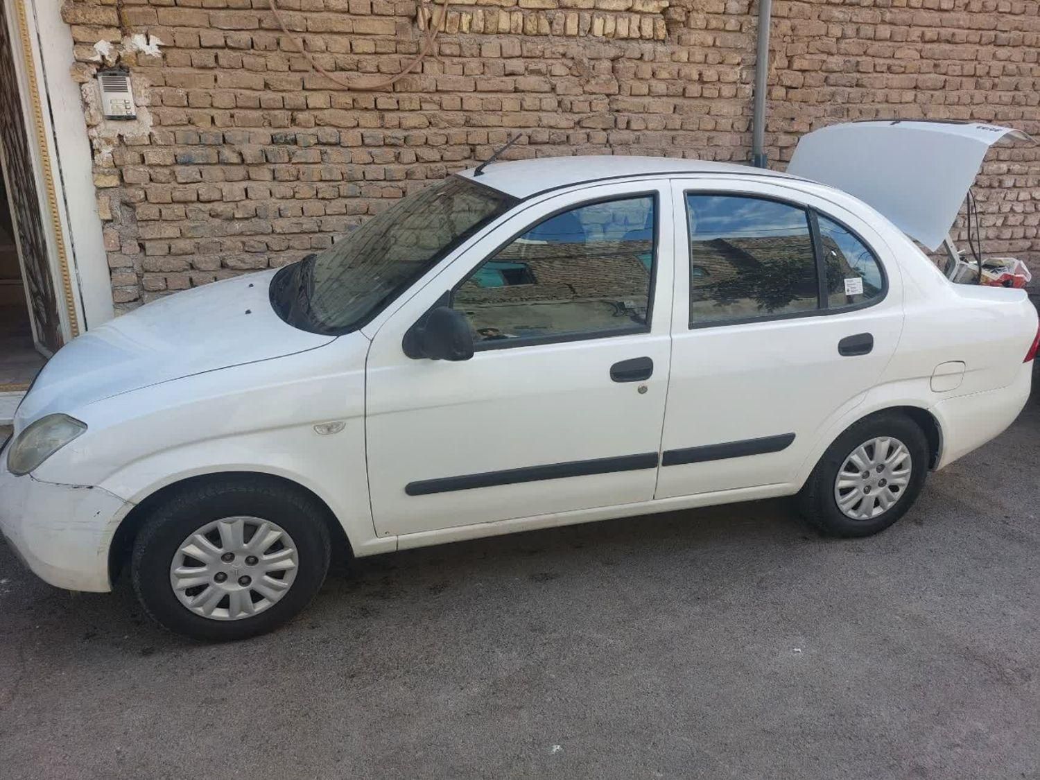 تیبا صندوق دار SX - 1393