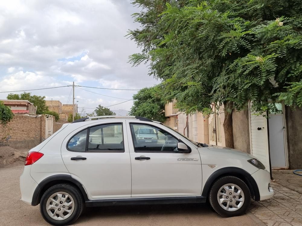 خودرو کوییک، معمولی آگهی ann_19596922