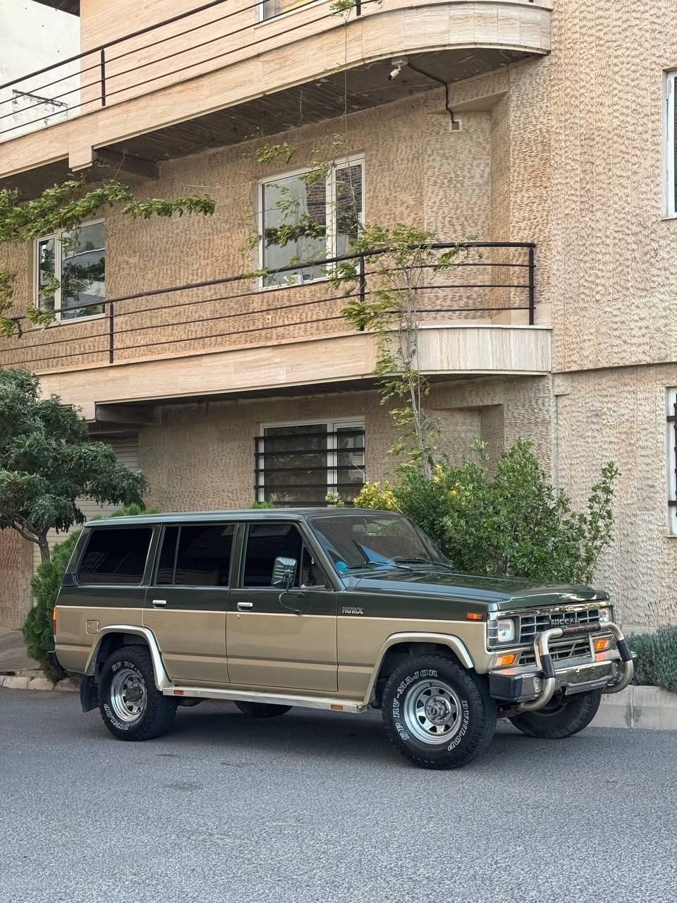 نیسان پاترول چهار درب 4 سیلندر - 1381