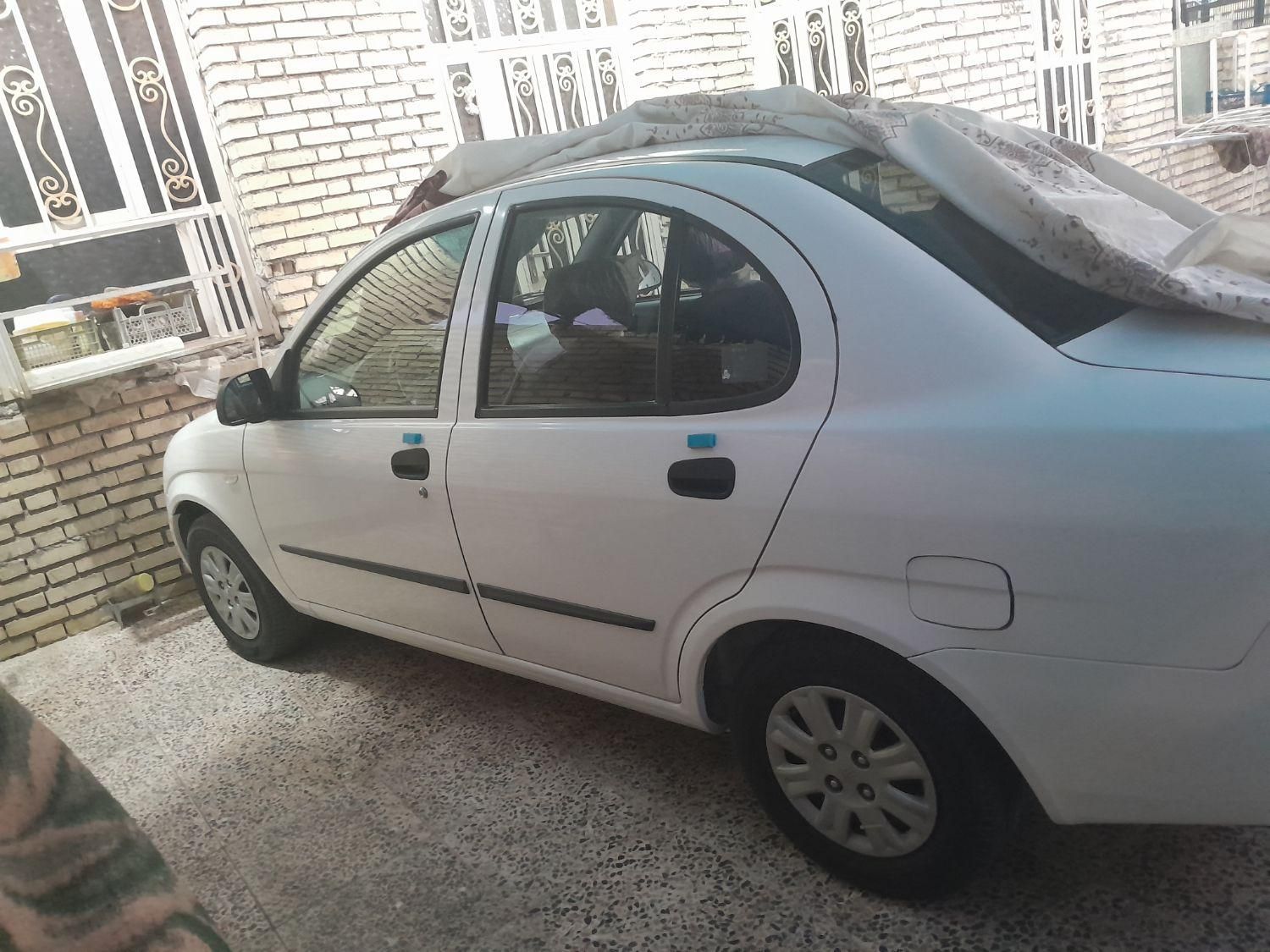 تیبا صندوق دار SX - 1401