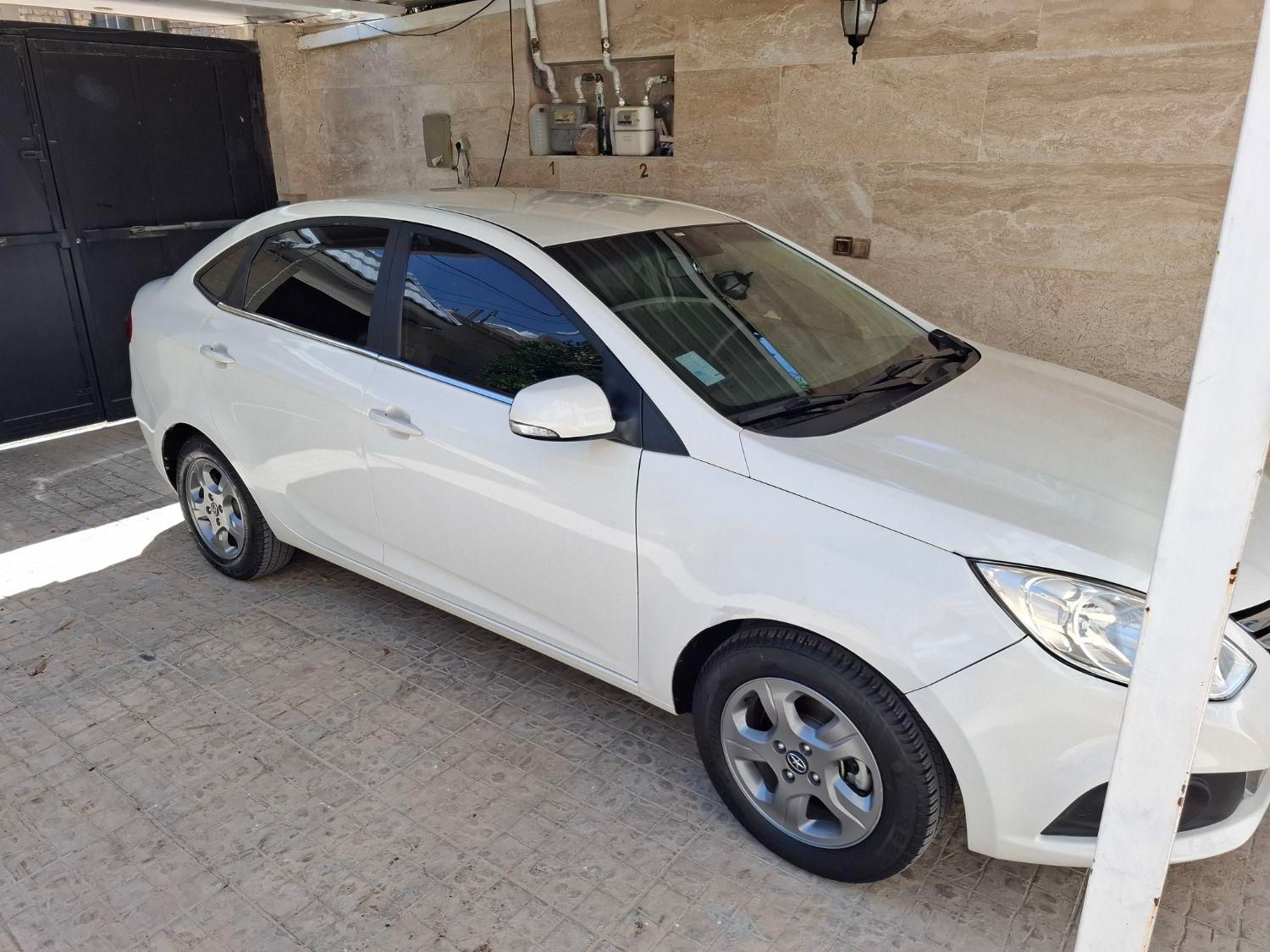 جک J4 اتوماتیک ساده - 1402