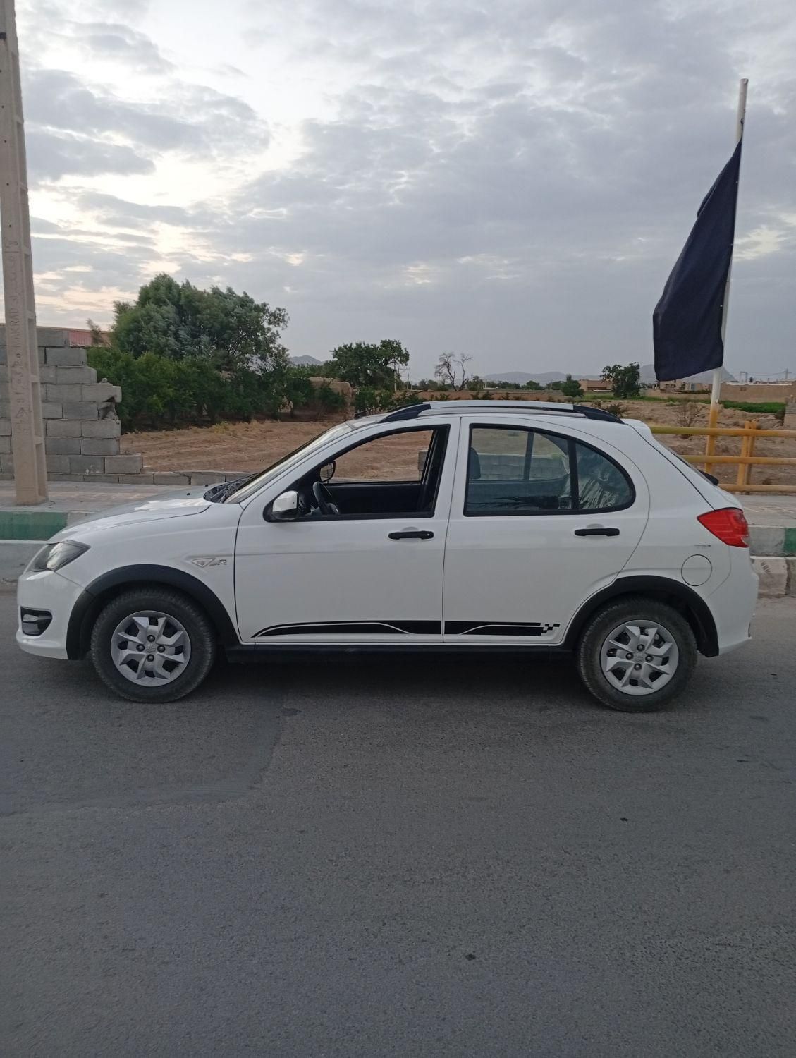 کوییک R دنده‌ای - 1402