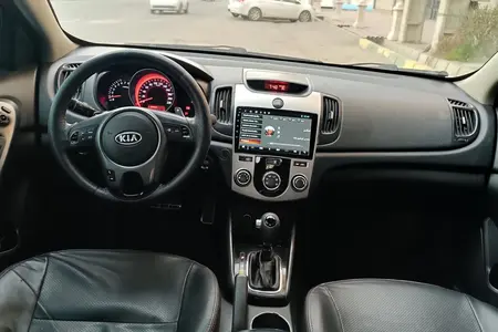کیا سراتو 2.0 لیتر دنده ای - 2011