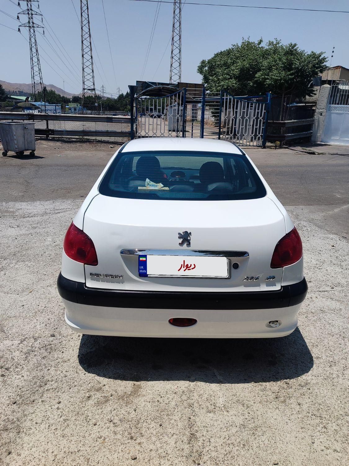 پژو ۲۰۶ صندوق دار v8 - 1399