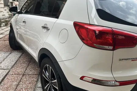 کیا اسپورتیج 4 سیلندر فول 2400cc - 2015