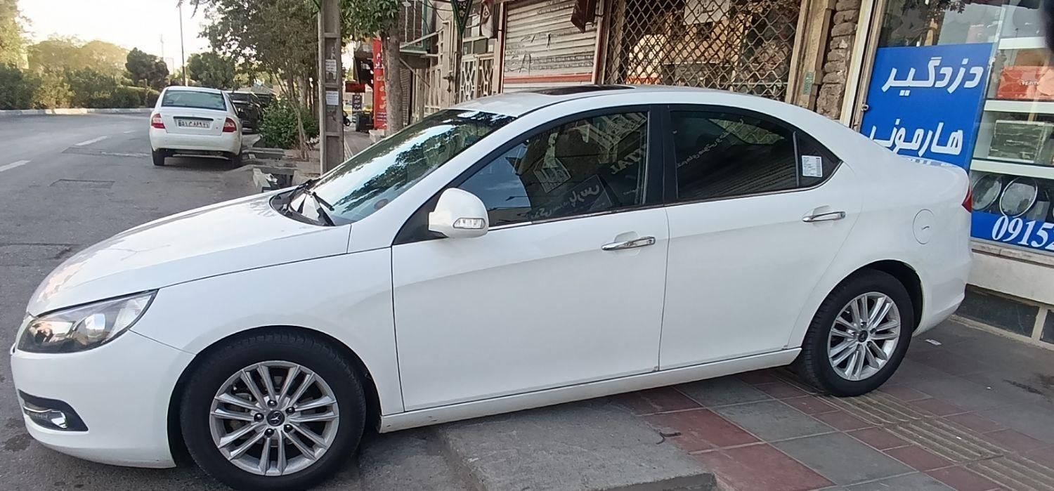جک J5 اتوماتیک - 1394