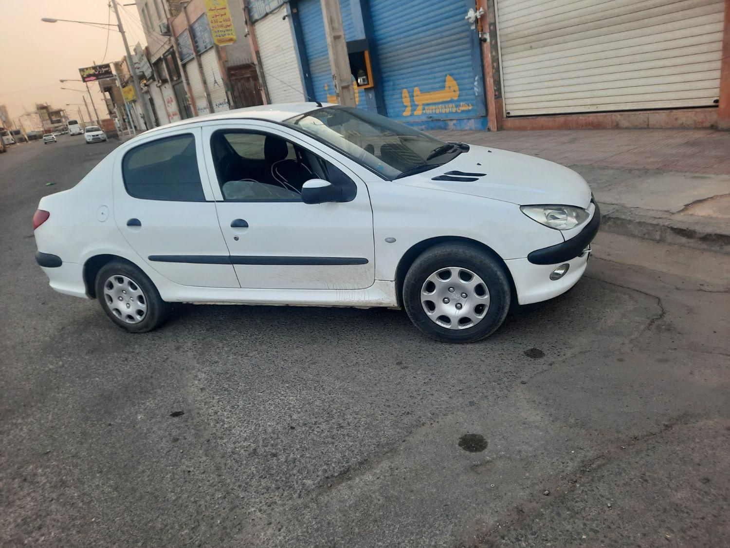 پژو ۲۰۶ صندوق دار v20 - 1392