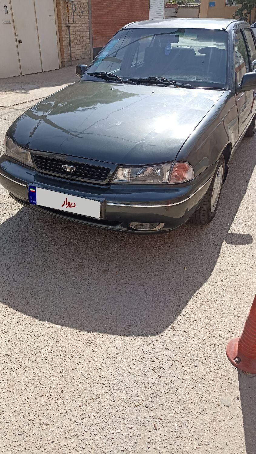 دوو سیلو سدان - 1377