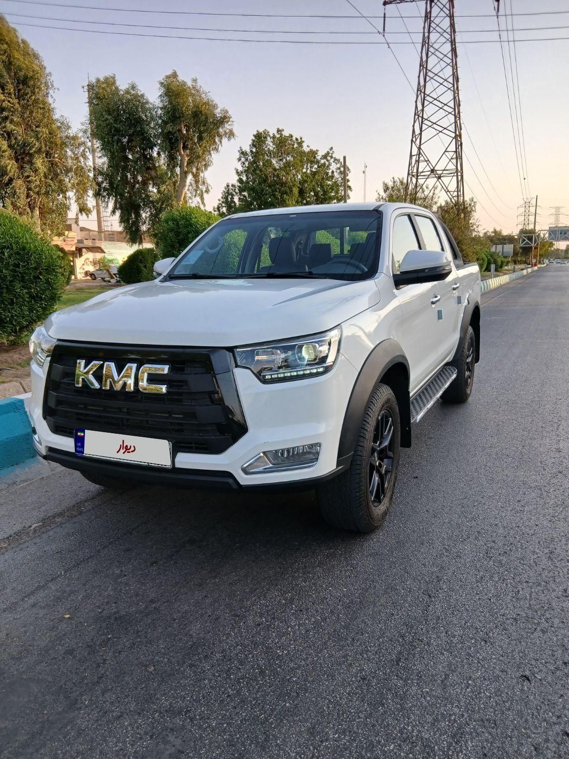 خودرو کی ام سی، T8 آگهی ann_19597731