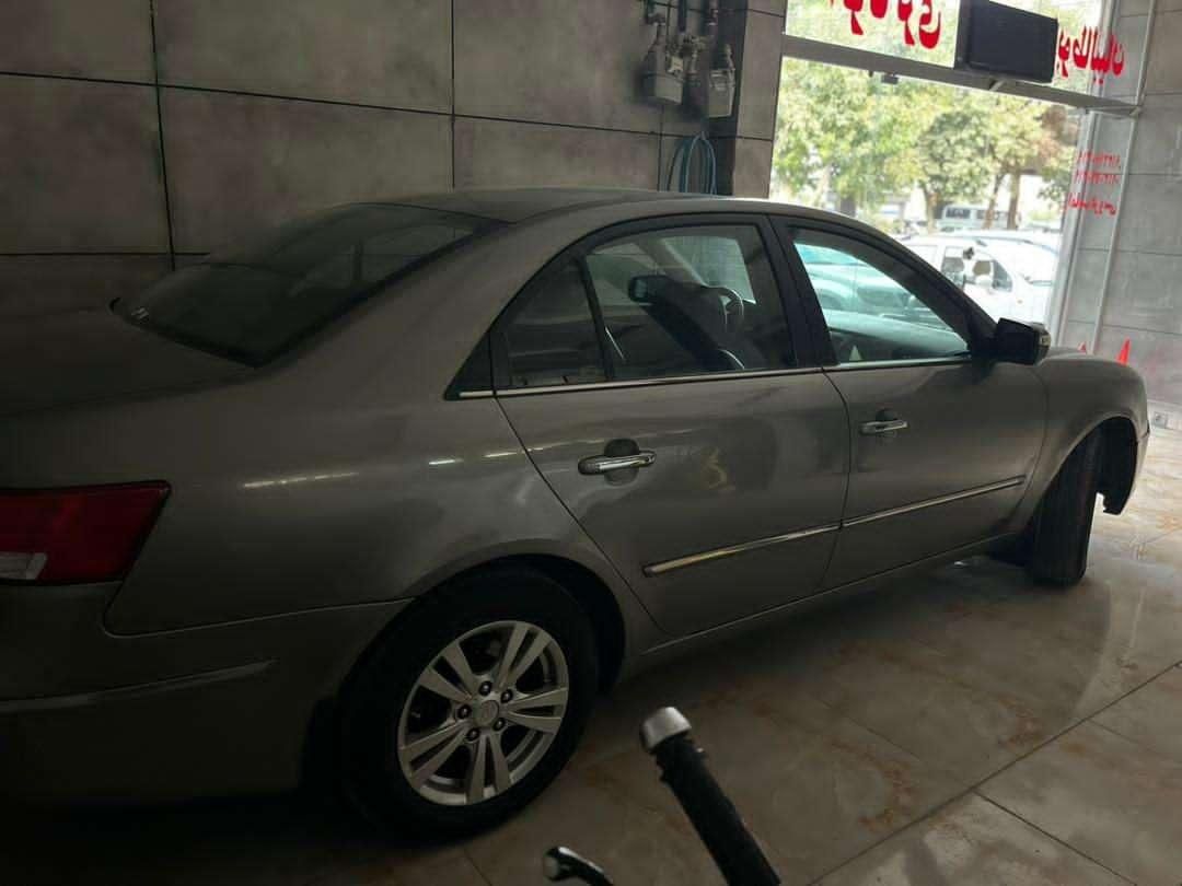 هیوندای سوناتا اتوماتیک NF 2400 - 2009