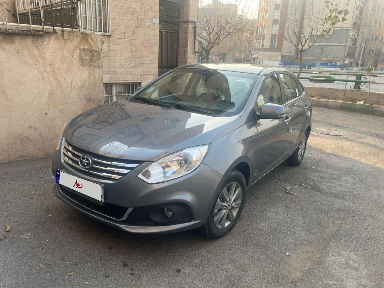 جک J4 اتوماتیک ساده - 1403