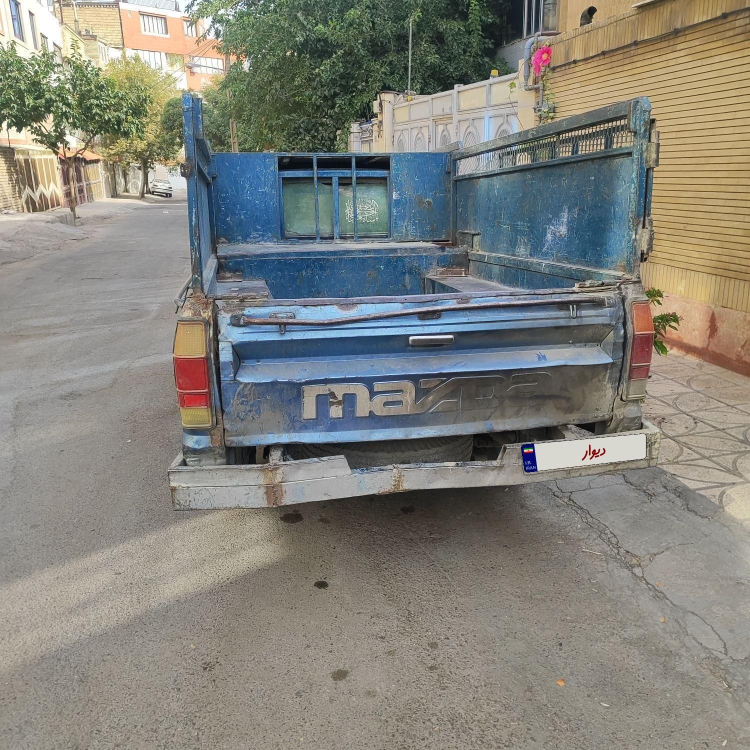 مزدا وانت تک کابین دنده‌ای - 1381