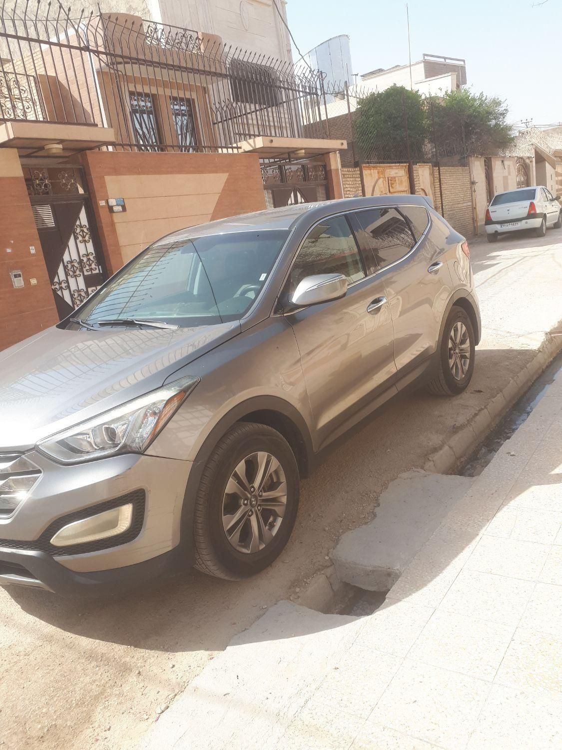 خودرو هیوندای، سانتافه آگهی ann_19597941