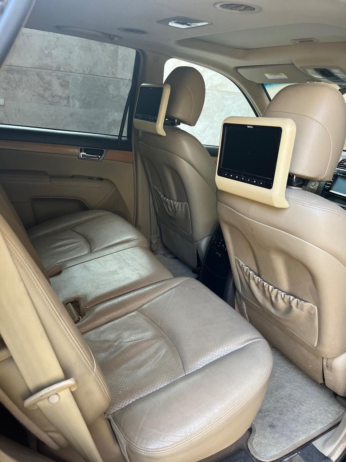 کیا موهاوی فول v8 - 2010