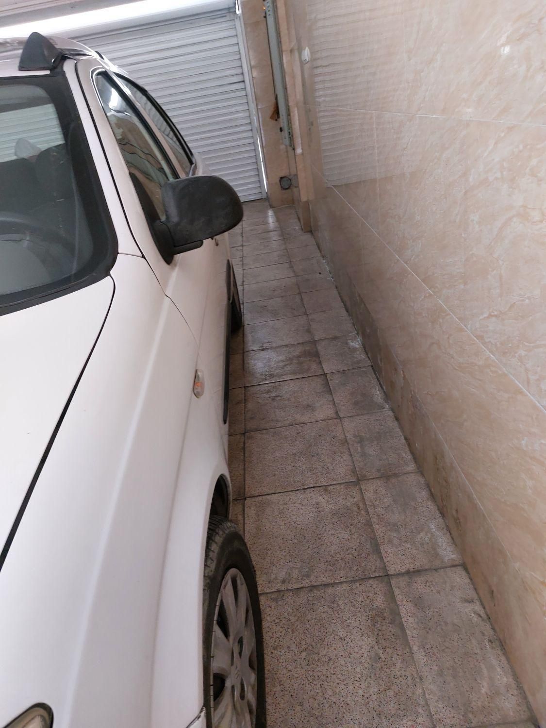 تیبا صندوق دار SX - 1396