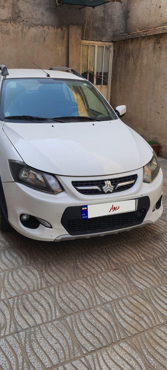 خودرو کوییک، معمولی آگهی ann_19598072