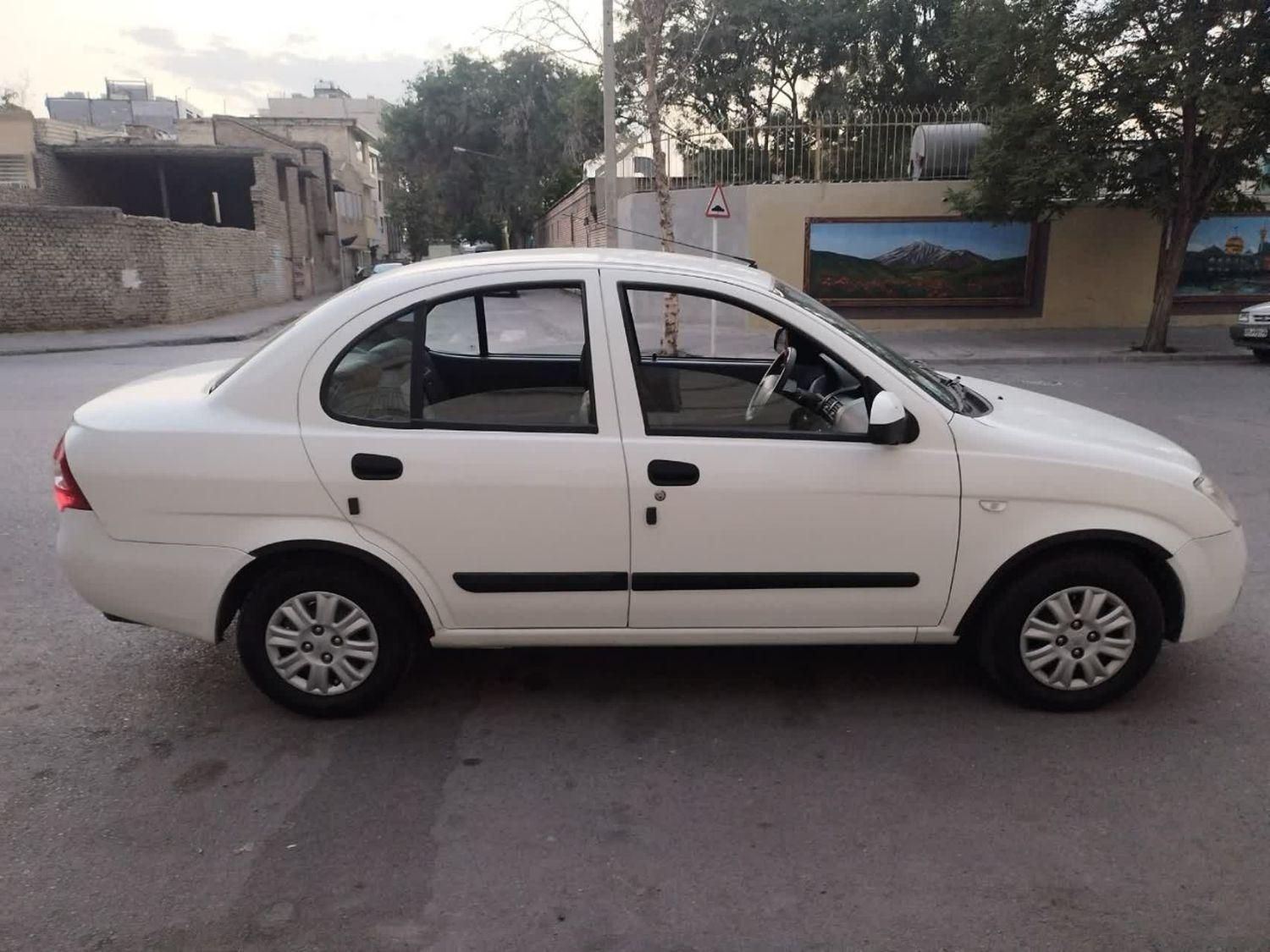 تیبا صندوق دار SX - 1395