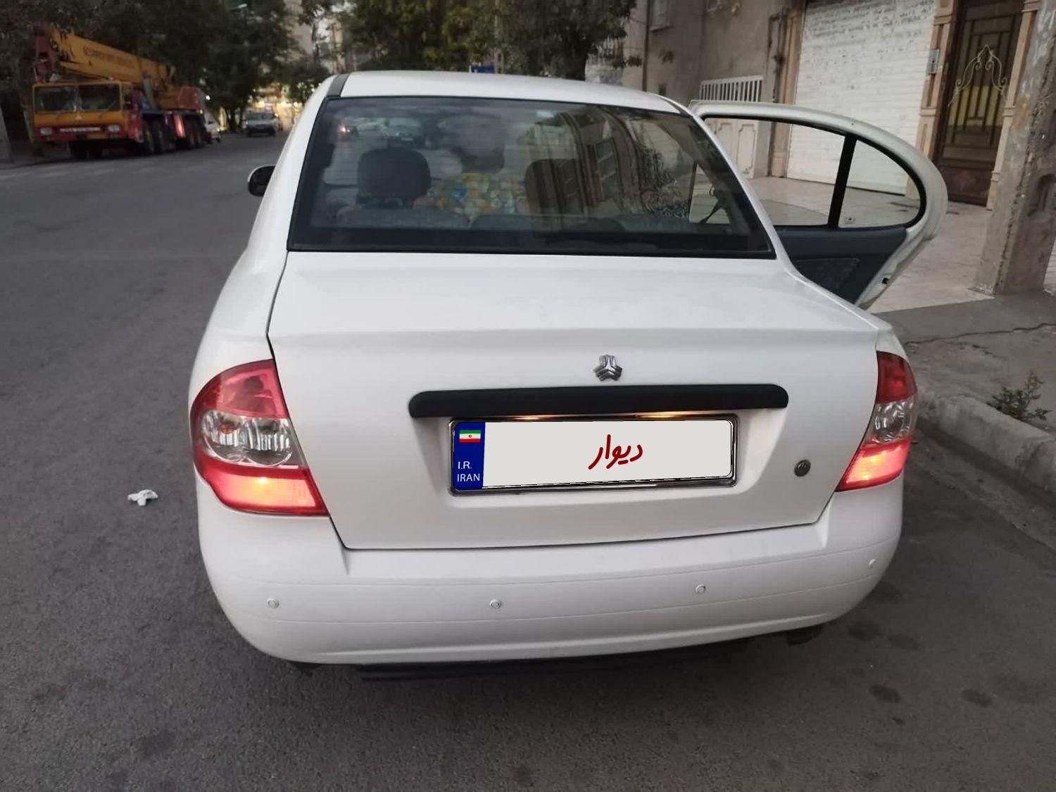 تیبا صندوق دار SX - 1395