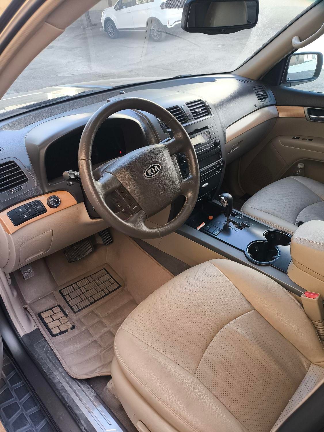 کیا موهاوی فول v8 - 2010