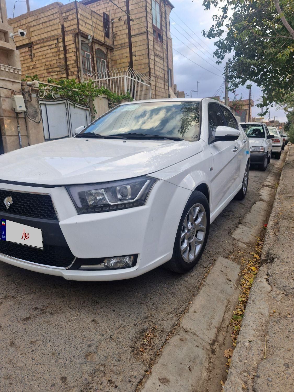 دنا پلاس توربو اتوماتیک - 1401