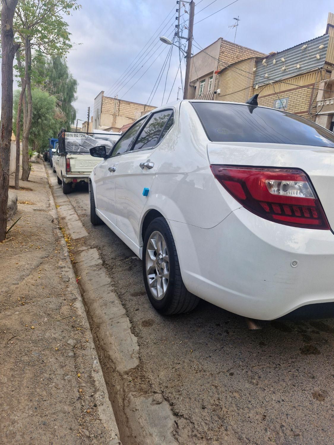 دنا پلاس توربو اتوماتیک - 1401
