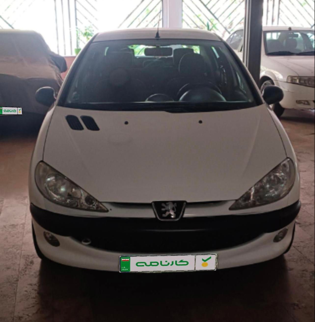 پژو ۲۰۶ صندوق دار v8 - 1394