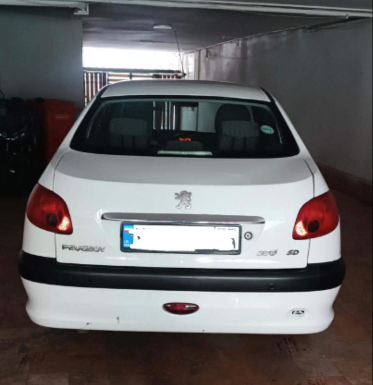 پژو ۲۰۶ صندوق دار v8 - 1394