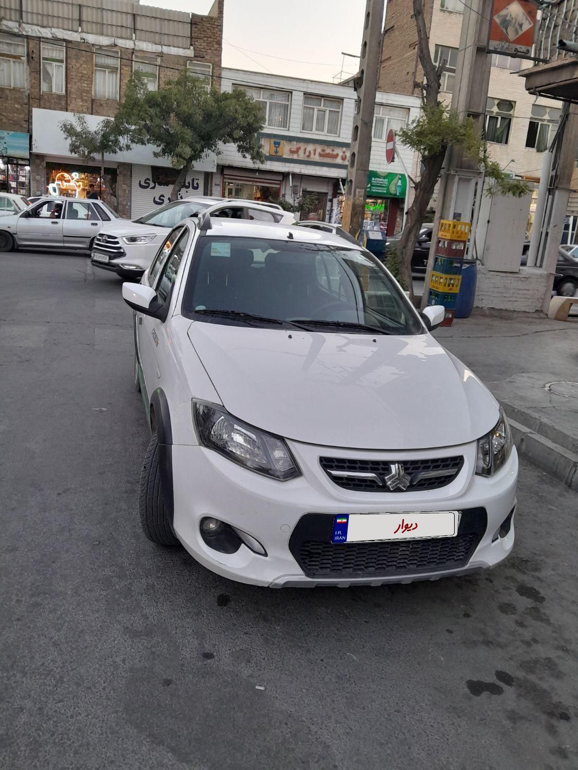 خودرو کوییک، معمولی آگهی ann_19598636