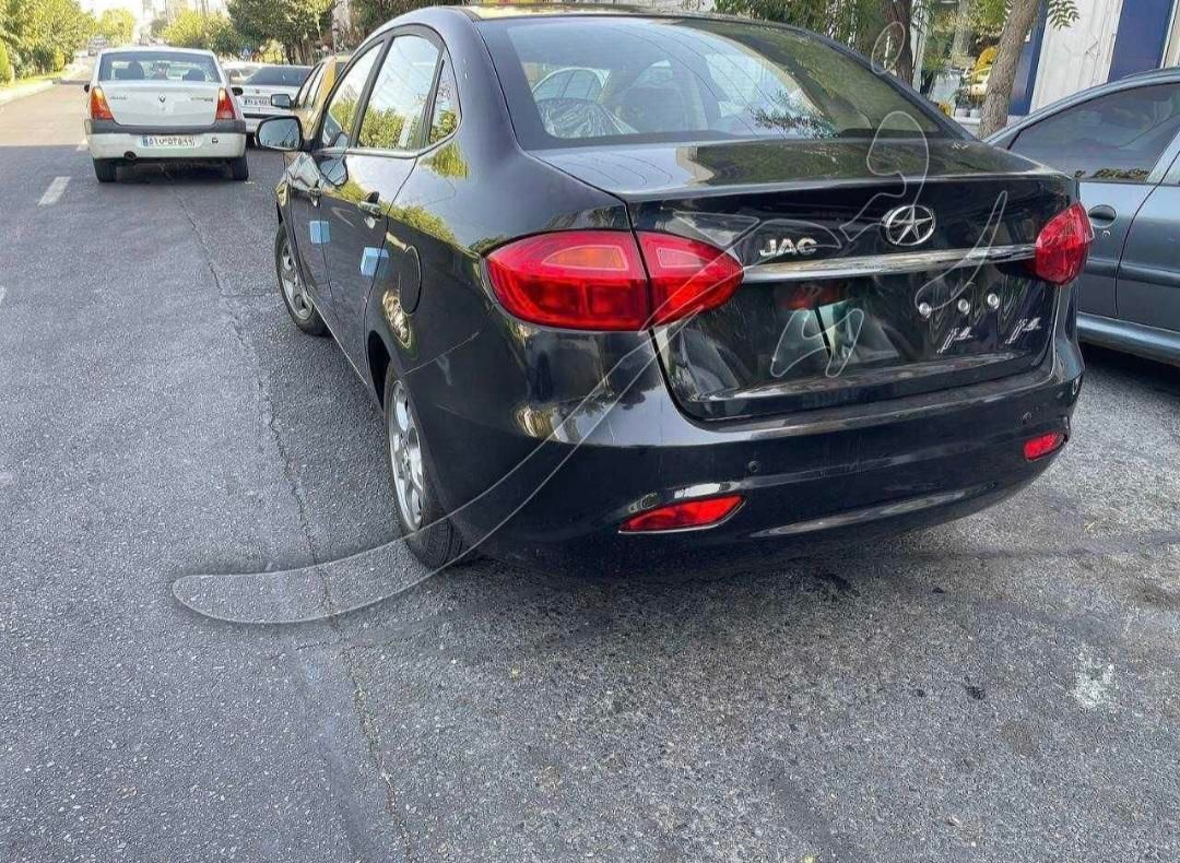 جک J4 اتوماتیک ساده - 1404