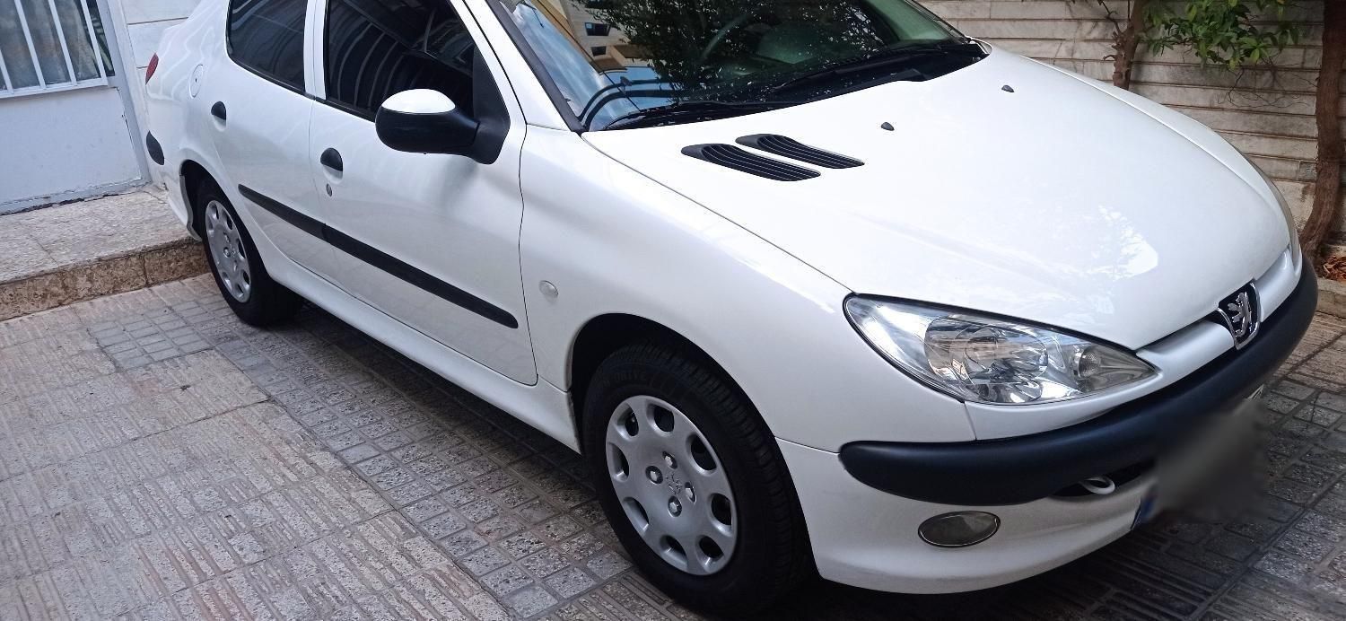 پژو ۲۰۶ صندوق دار v8 - 1395