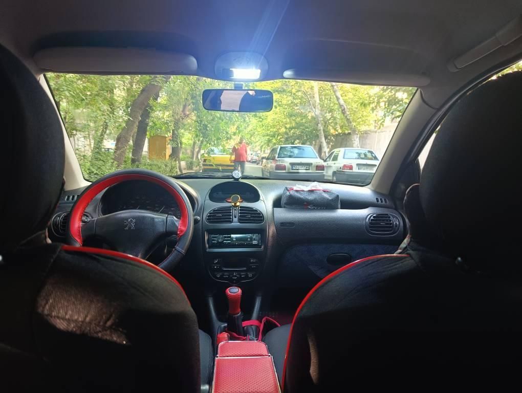 پژو ۲۰۶ صندوق دار v8 - 1385