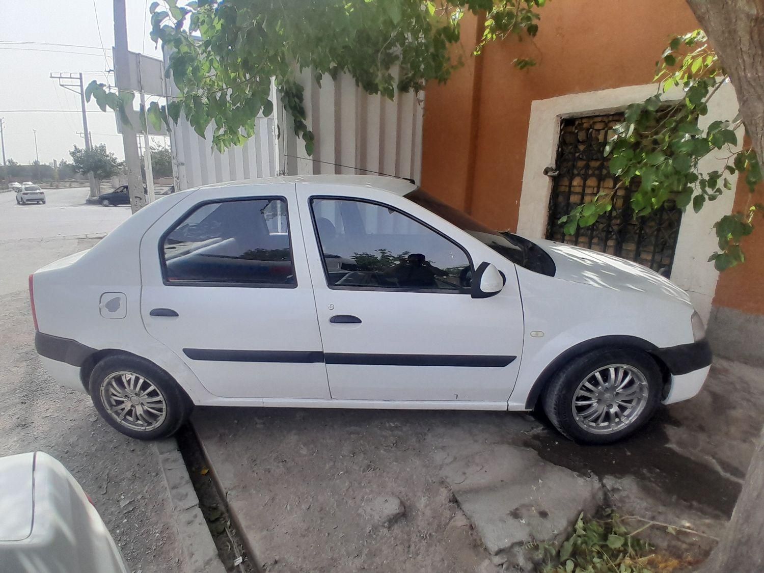 خودرو رنو، تندر 90 آگهی ann_19598682