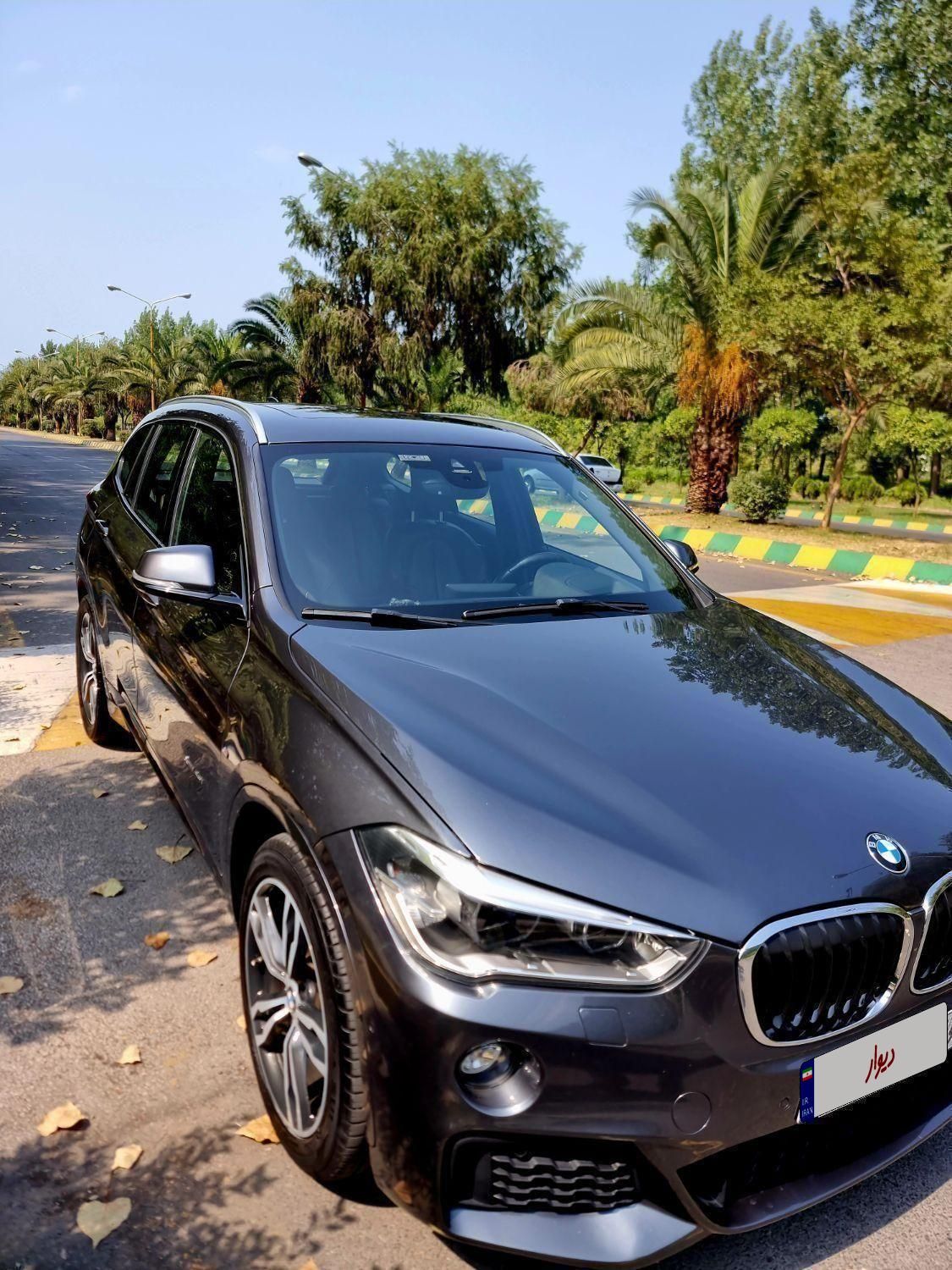 ب ام و X1 25 - 2017