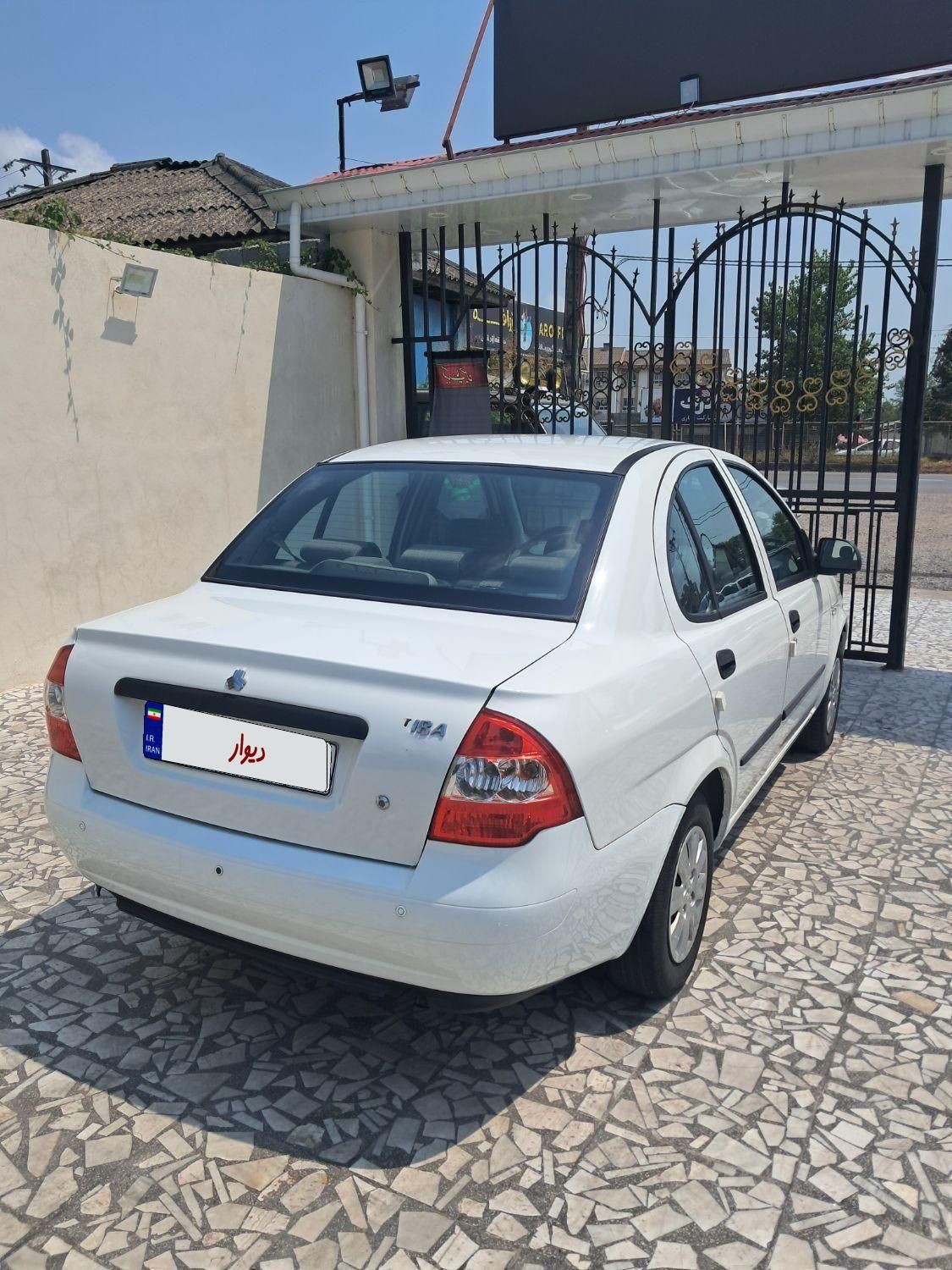 تیبا صندوق دار SX - 1400